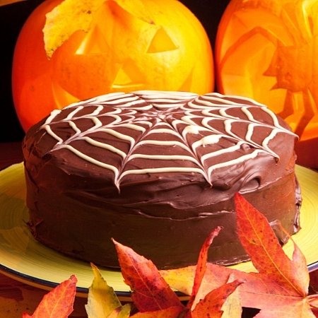 Tort z Pajęczyną na Halloween