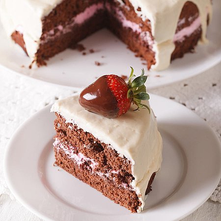 naked cake z czekoladą białą
