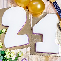 Tort urodzinowy 2 cyfry